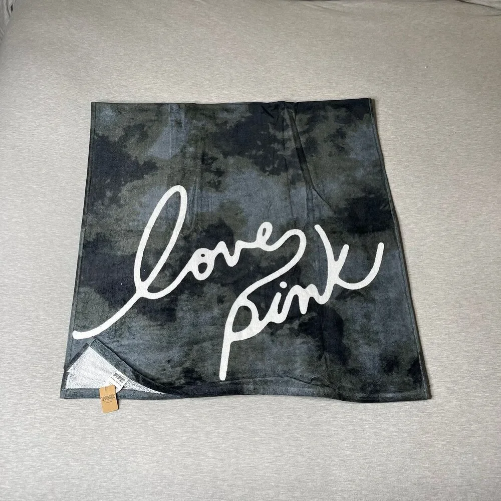 Victoria’s Secret PINK Y2K Vintage Tie-Dye Script Logo Beach Towel